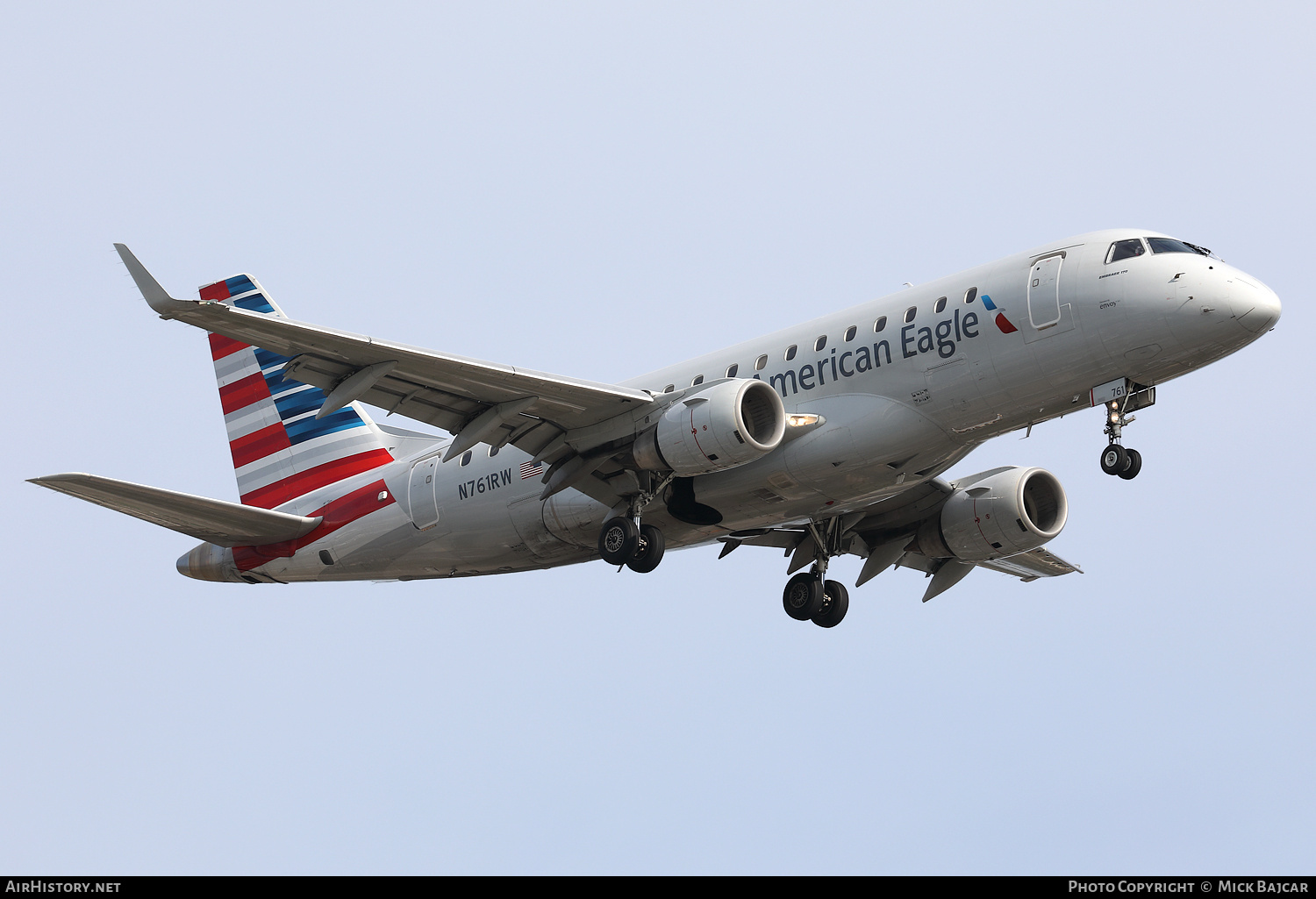 Aircraft Photo of N761RW | Embraer 170STD (ERJ-170-100STD) | American Eagle | AirHistory.net #748874