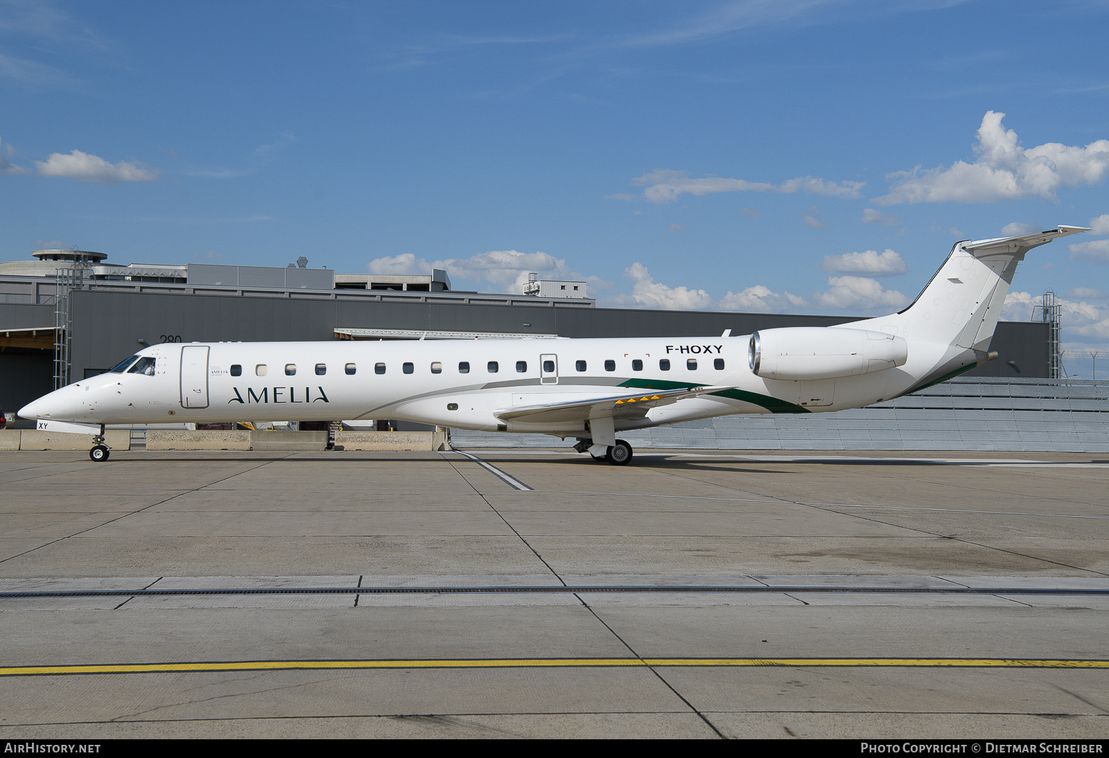 Aircraft Photo of F-HOXY | Embraer ERJ-145LR (EMB-145LR) | Amelia | AirHistory.net #748904