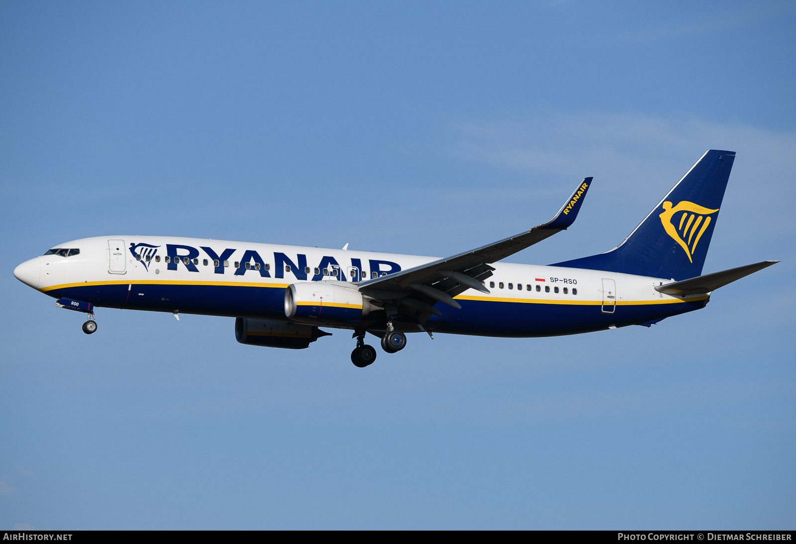 Aircraft Photo of SP-RSO | Boeing 737-800 | Ryanair | AirHistory.net #748958