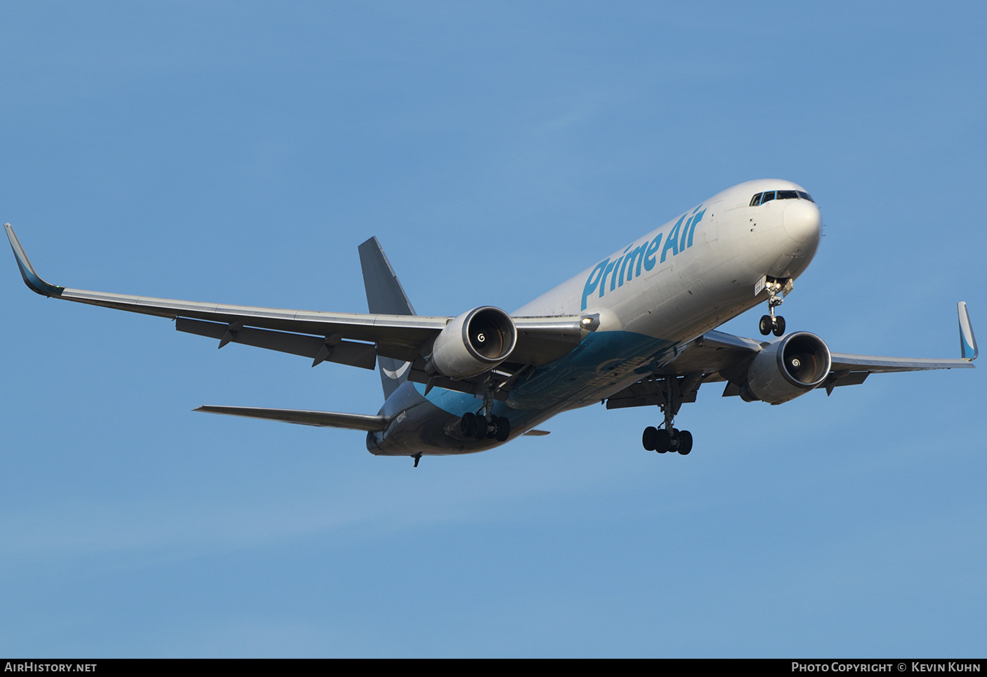 Aircraft Photo of N229AZ | Boeing 767-323/ER(BDSF) | Prime Air | AirHistory.net #749022