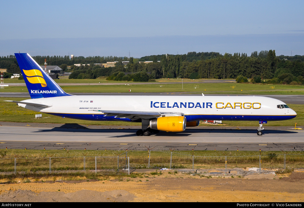 Aircraft Photo of TF-FIH | Boeing 757-208(PCF) | Icelandair Cargo | AirHistory.net #749104