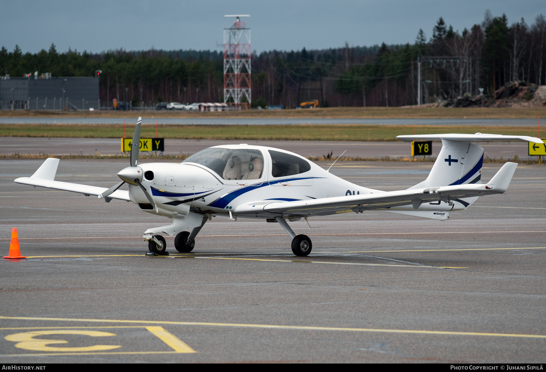 Aircraft Photo of OH-STL | Diamond DA40D Diamond Star TDI | AirHistory.net #749428