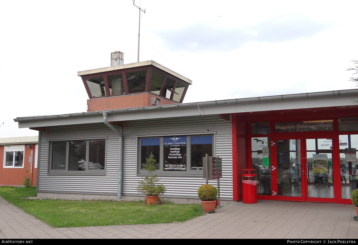 Airport photo of Uetersen - Heist (EDHE) in Germany | AirHistory.net #749565