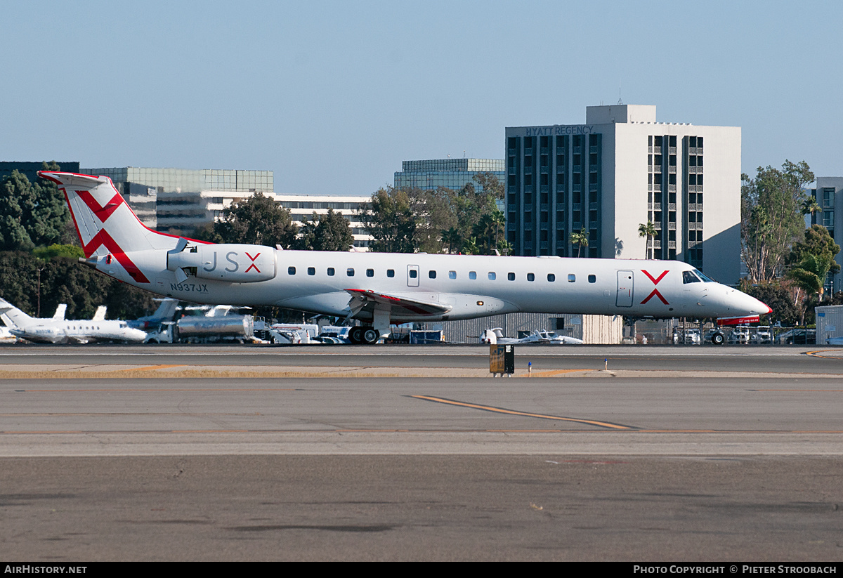 Aircraft Photo of N937JX | Embraer ERJ-145LR (EMB-145LR) | JetSuiteX - JSX | AirHistory.net #749772
