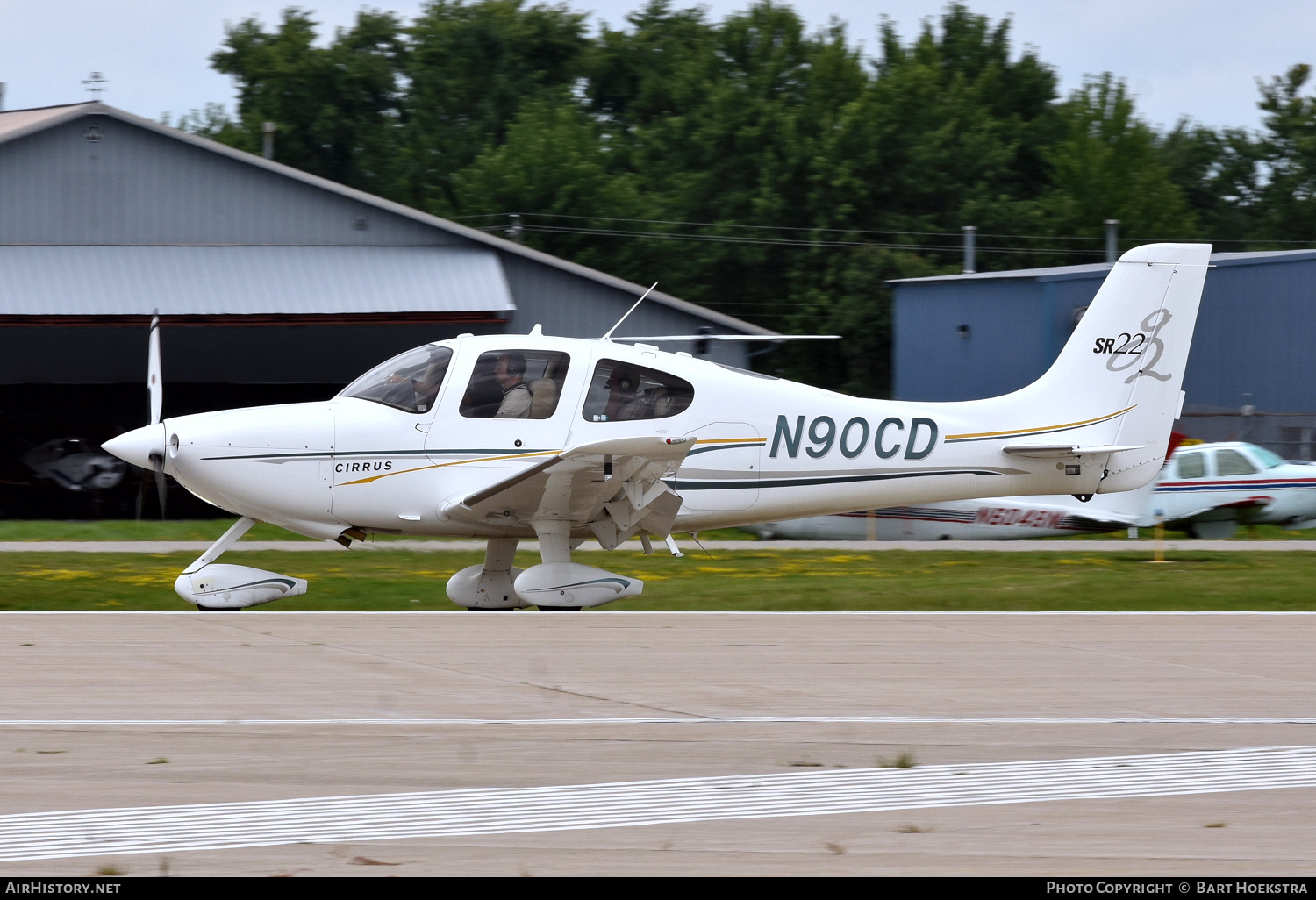 Aircraft Photo of N90CD | Cirrus SR-22 G2 | AirHistory.net #749836