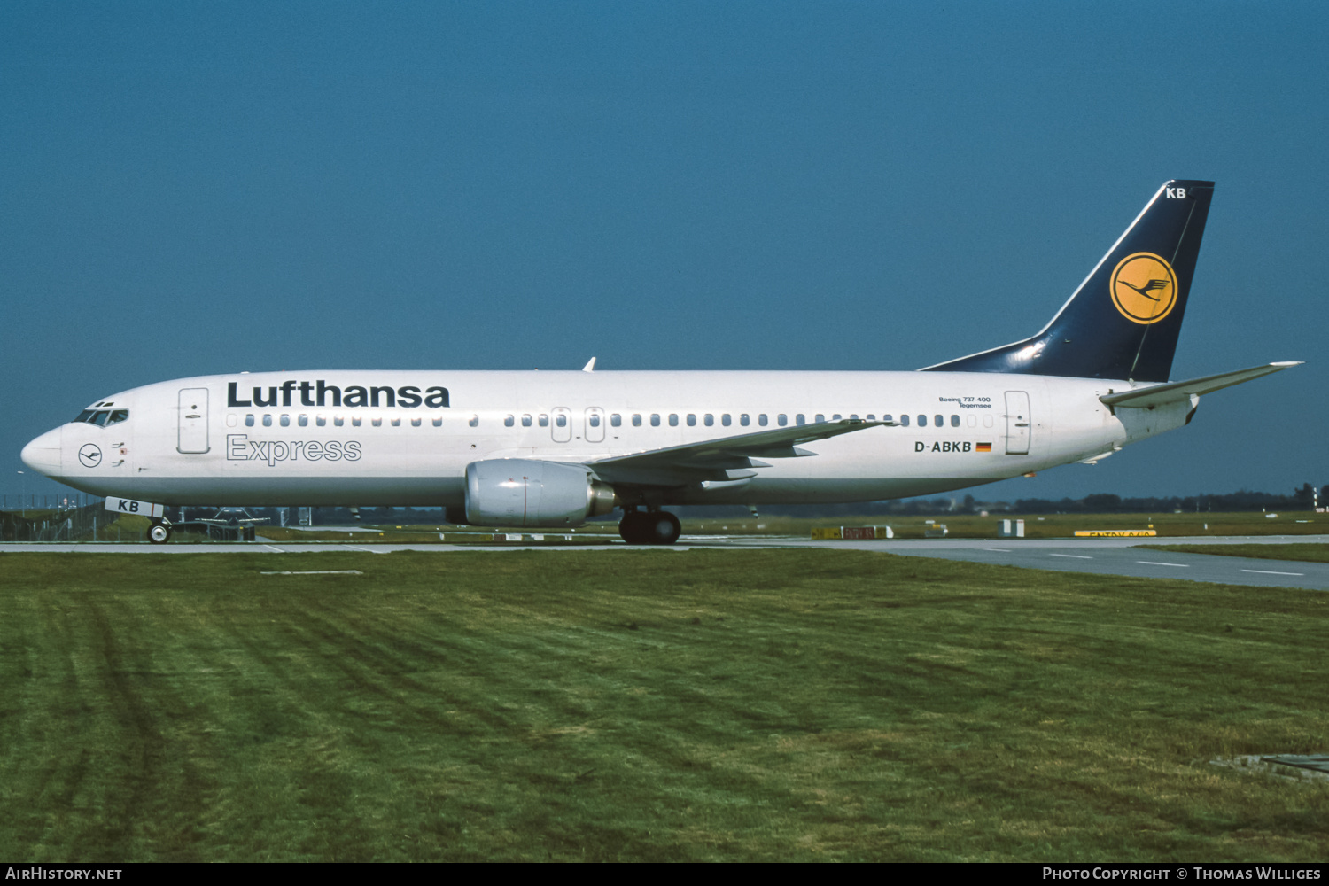 Aircraft Photo of D-ABKB | Boeing 737-430 | Lufthansa Express | AirHistory.net #749871