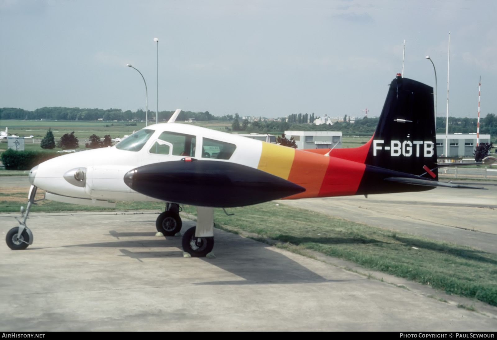 Aircraft Photo of F-BGTB | Cessna 310 | AirHistory.net #749873