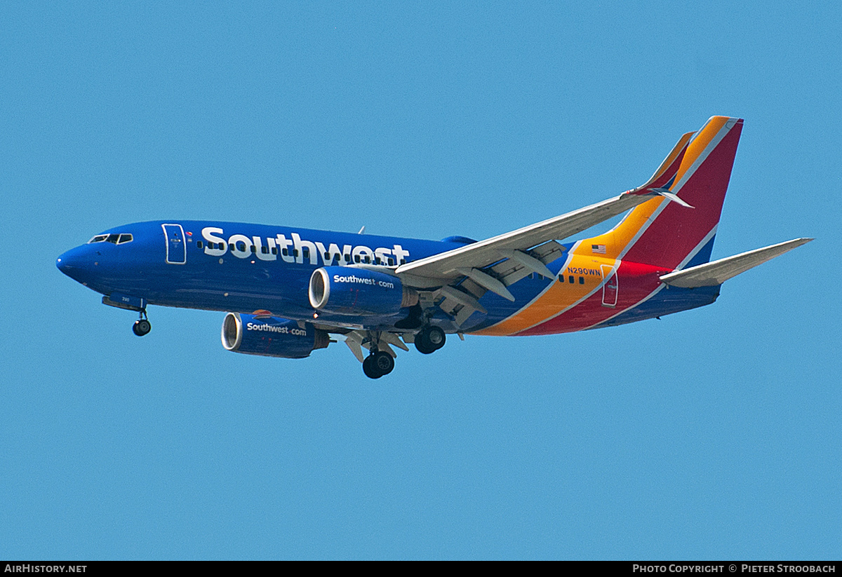 Aircraft Photo of N290WN | Boeing 737-7H4 | Southwest Airlines | AirHistory.net #749896