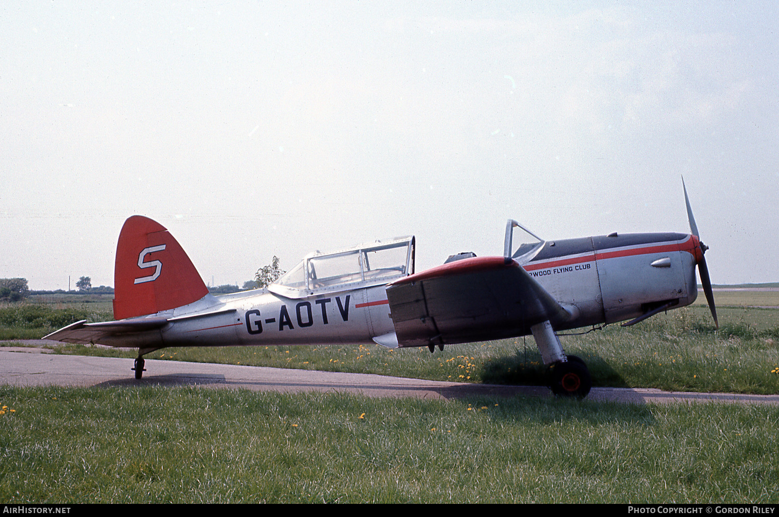 Aircraft Photo of G-AOTV | De Havilland Canada DHC-1 Chipmunk Mk22 | Sherwood Flying Club | AirHistory.net #749913