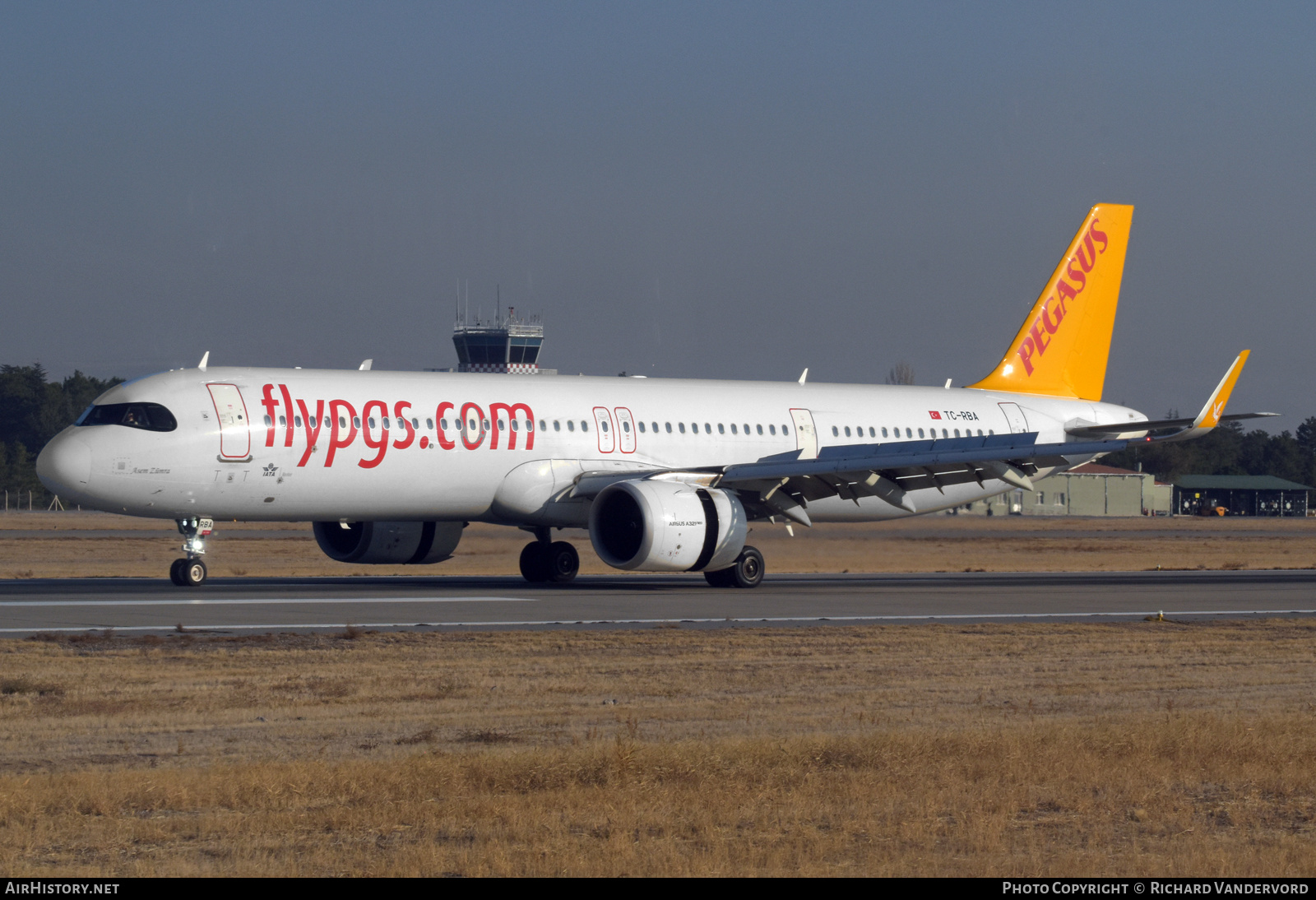 Aircraft Photo of TC-RBA | Airbus A321-251NX | Pegasus Airlines | AirHistory.net #749928