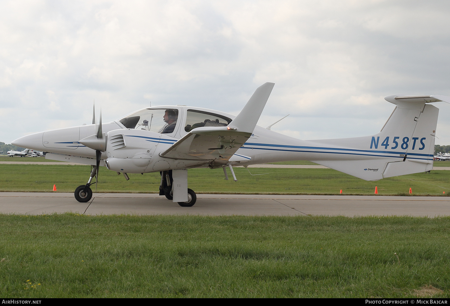 Aircraft Photo of N458TS | Diamond DA42 Twin Star | AirHistory.net #749981