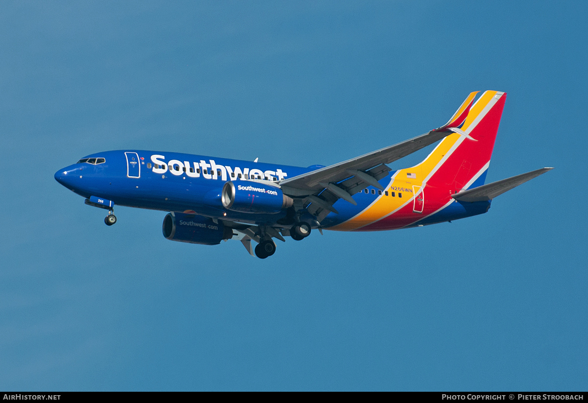 Aircraft Photo of N266WN | Boeing 737-7H4 | Southwest Airlines | AirHistory.net #750033