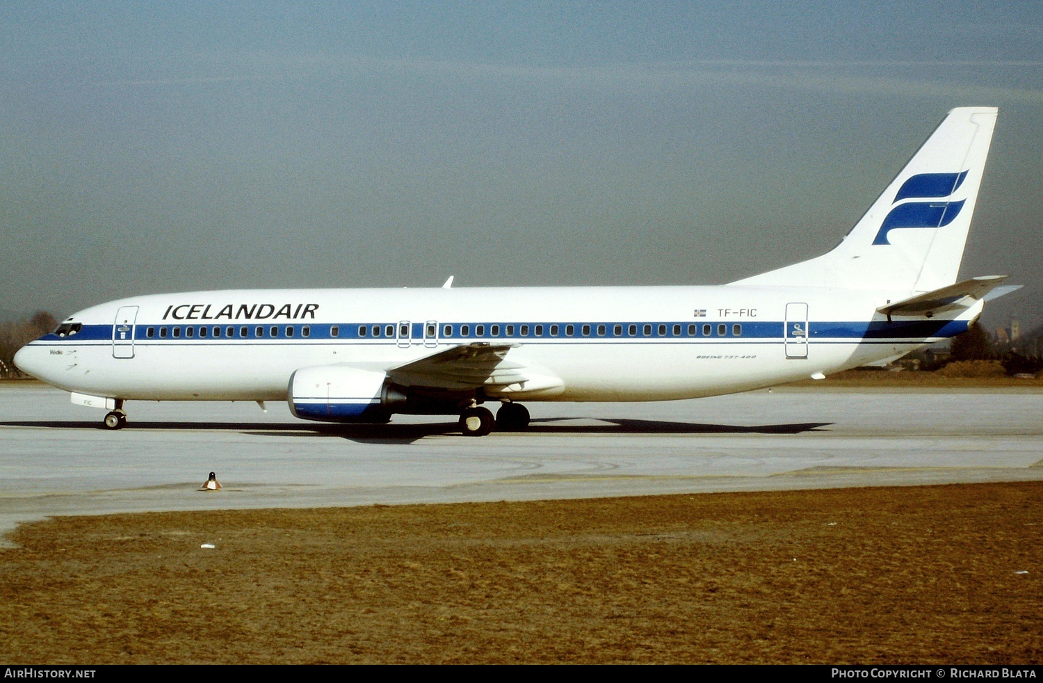 Aircraft Photo of TF-FIC | Boeing 737-408 | Icelandair | AirHistory.net #750275