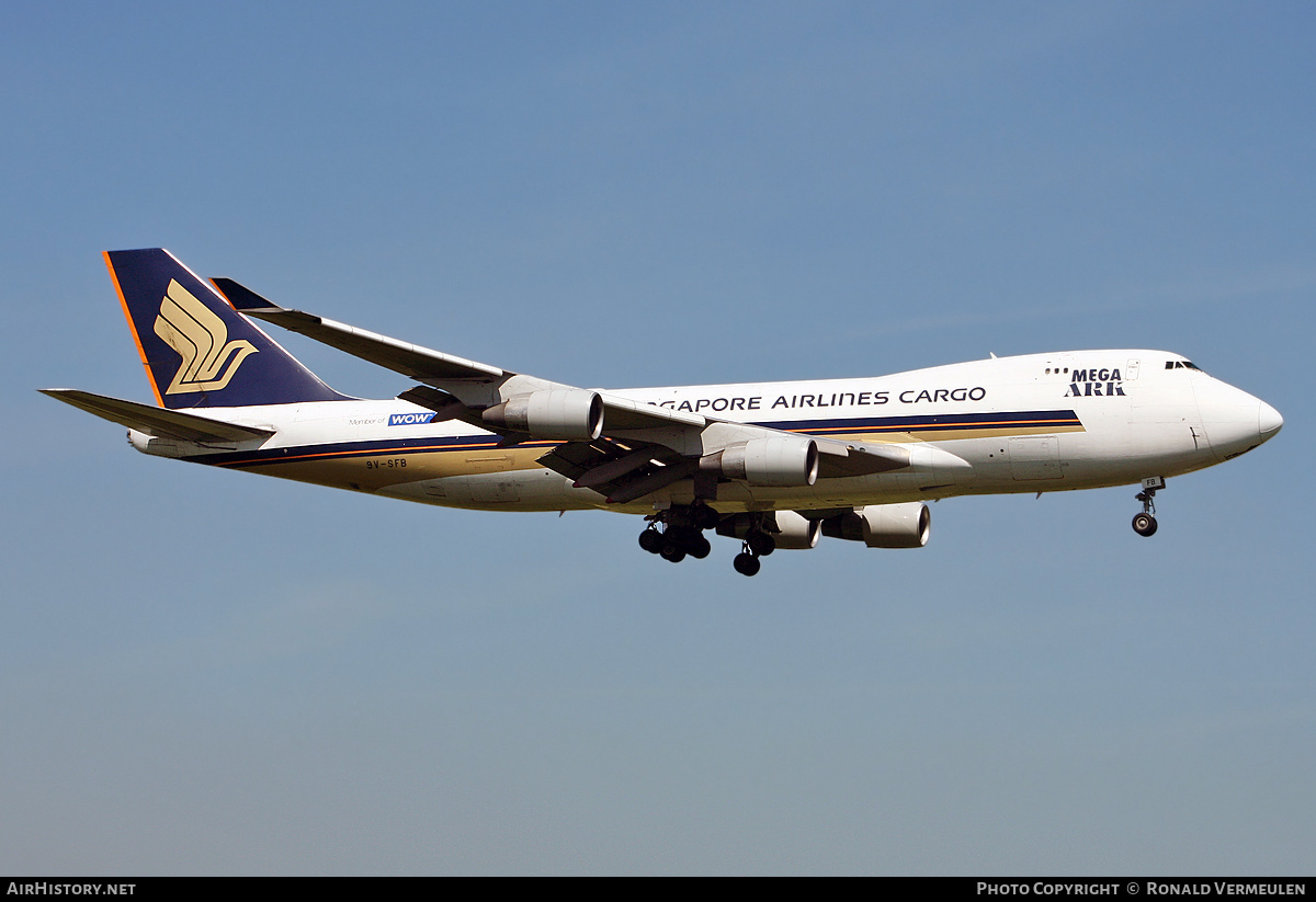 Aircraft Photo of 9V-SFB | Boeing 747-412F/SCD | Singapore Airlines Cargo | AirHistory.net #750322