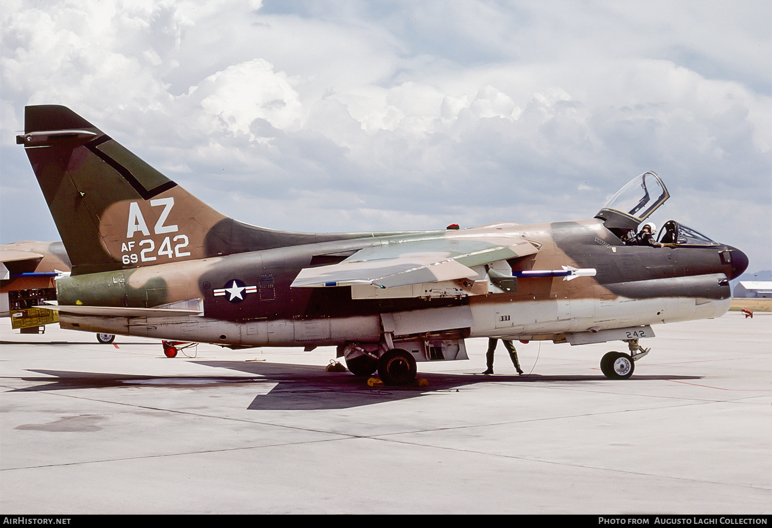 Aircraft Photo of 69-6242 / AF72-242 | LTV A-7D Corsair II | USA - Air Force | AirHistory.net #750335