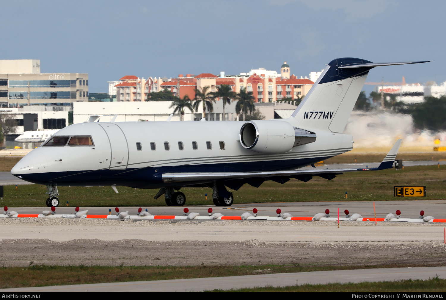 Aircraft Photo of N777MV | Bombardier Challenger 604 (CL-600-2B16) | AirHistory.net #750414