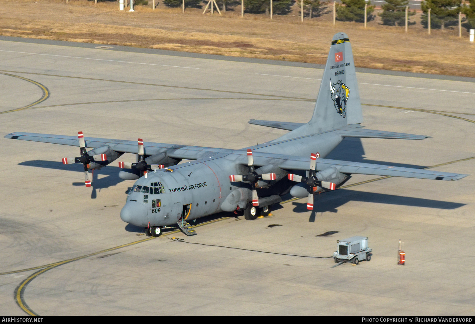 Aircraft Photo of 68-1609 | Lockheed C-130E Hercules (L-382) | Turkey - Air Force | AirHistory.net #750467