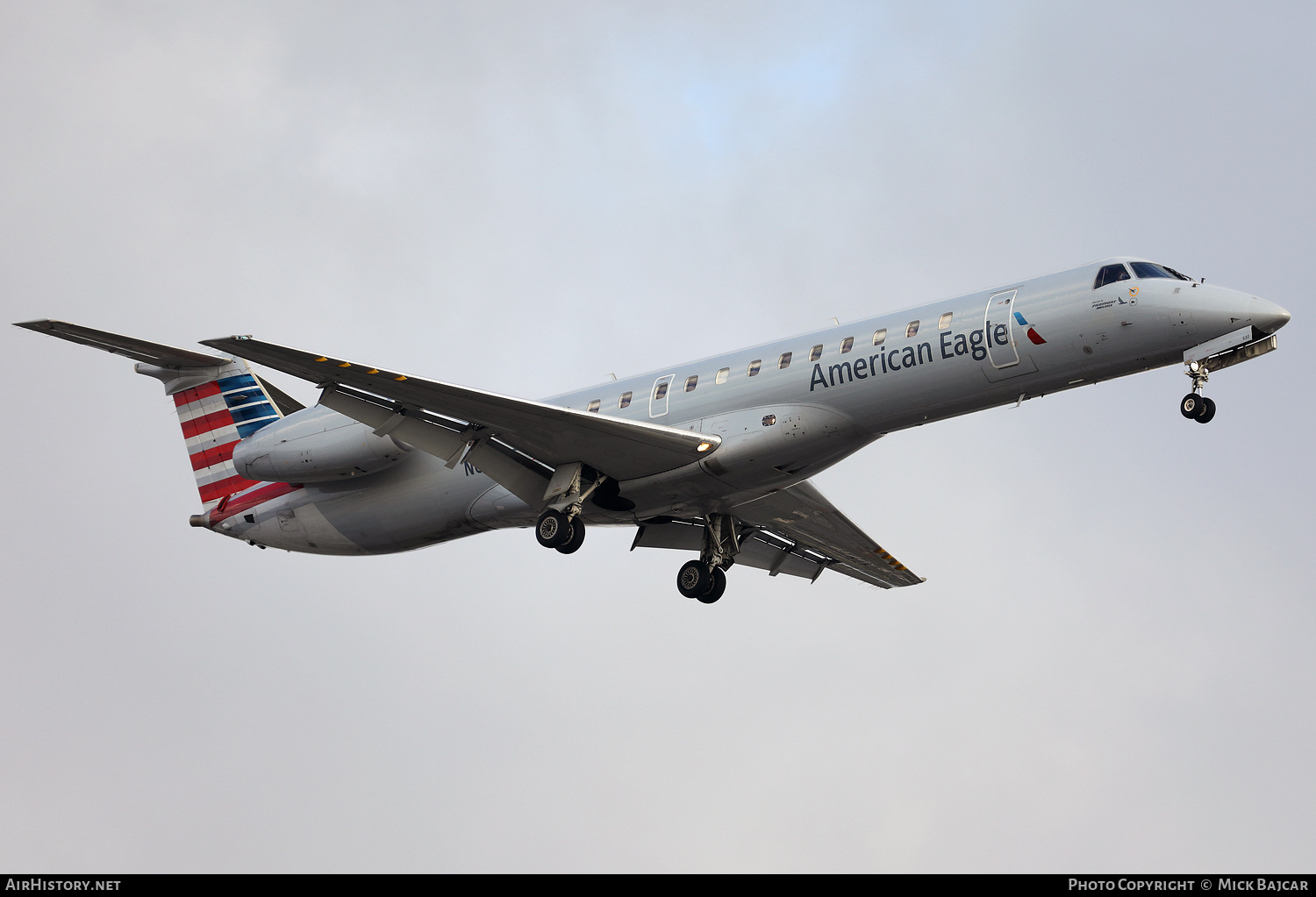 Aircraft Photo of N630AE | Embraer ERJ-145LR (EMB-145LR) | American Eagle | AirHistory.net #750555
