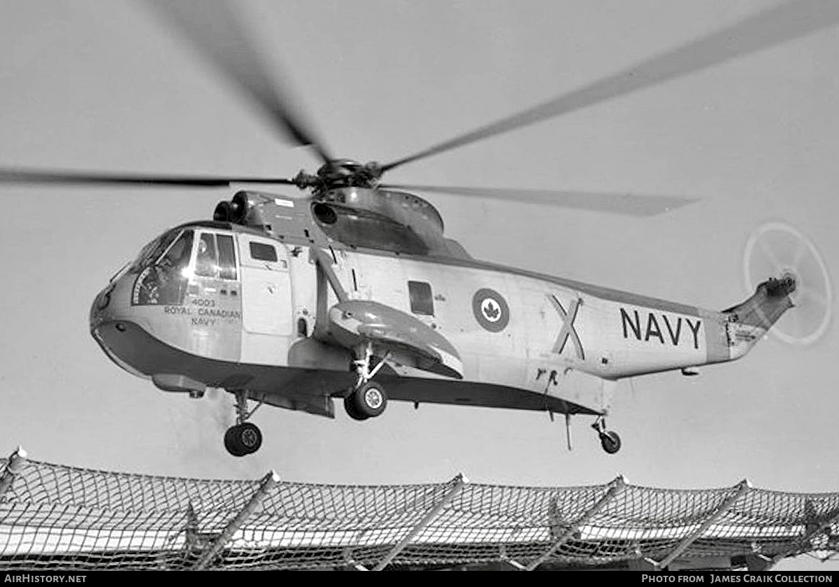 Aircraft Photo of 4001 | Sikorsky CHSS-2 Sea King (S-61B) | Canada - Navy | AirHistory.net #750629