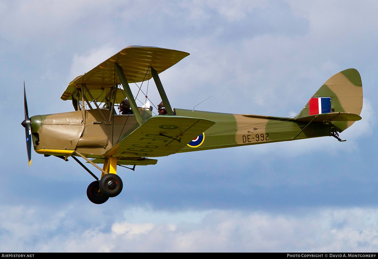 Aircraft Photo of G-AXXV / DE992 | De Havilland D.H. 82A Tiger Moth | UK - Air Force | AirHistory.net #750799