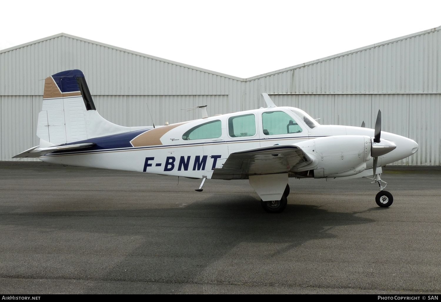 Aircraft Photo of F-BNMT | Beech 95-A55 Baron | AirHistory.net #750800