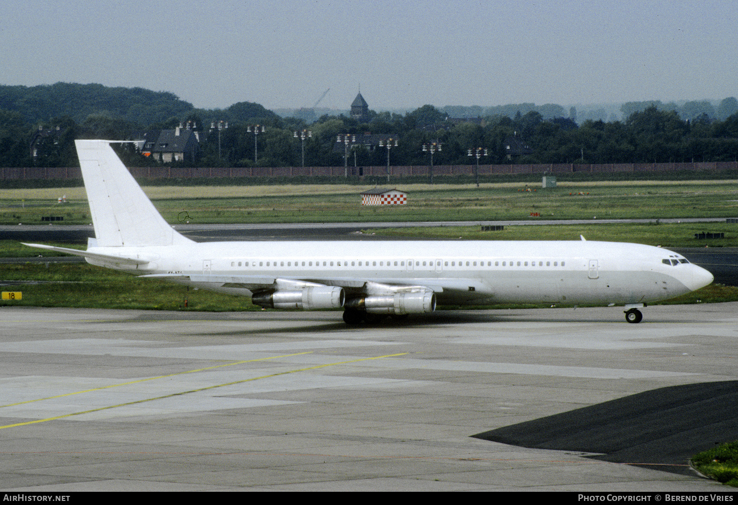 Aircraft Photo of 4X-ATG | Boeing 707-323B | AirHistory.net #750814