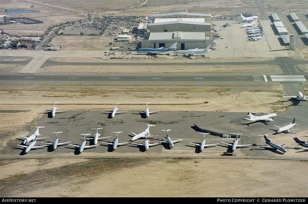 Airport photo of Goodyear - Phoenix / Goodyear (KGYR / GYR) in Arizona, United States | AirHistory.net #750869