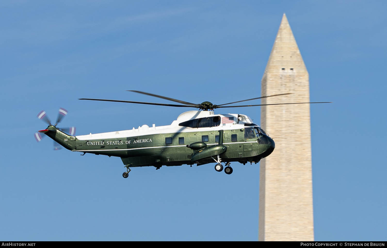 Aircraft Photo of 159357 | Sikorsky VH-3D Sea King (S-61B) | USA - Marines | AirHistory.net #751035