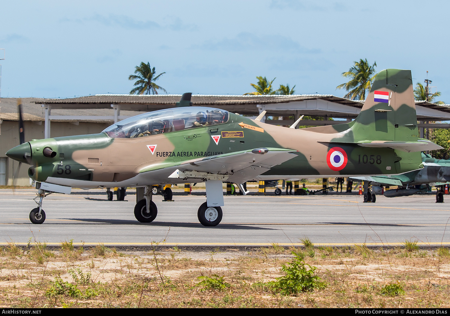 Aircraft Photo of 1058 | Embraer AT-27 Tucano | Paraguay - Air Force | AirHistory.net #751132