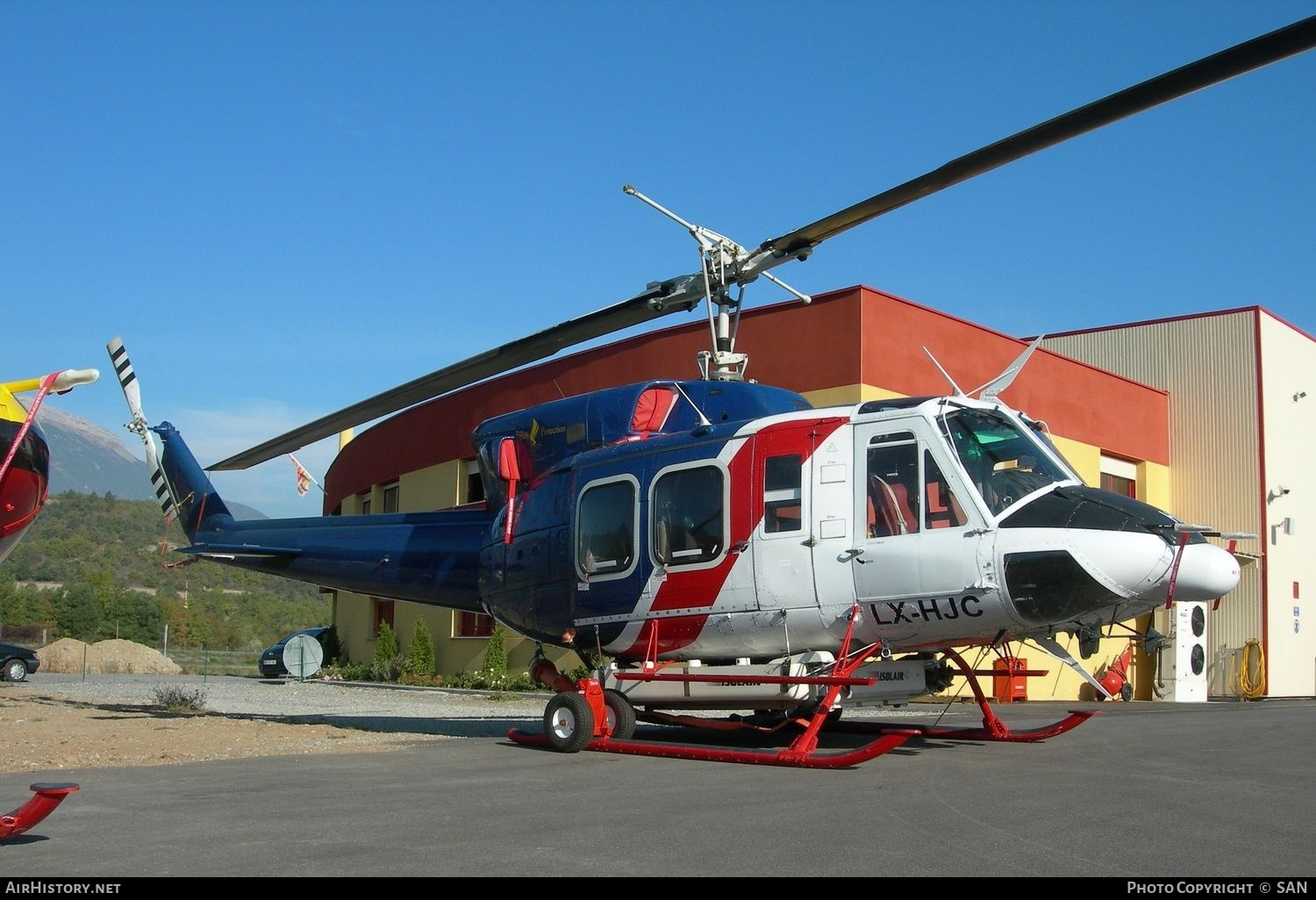 Aircraft Photo of LX-HJC | Bell 212 | Heli Protection Europe | AirHistory.net #751134