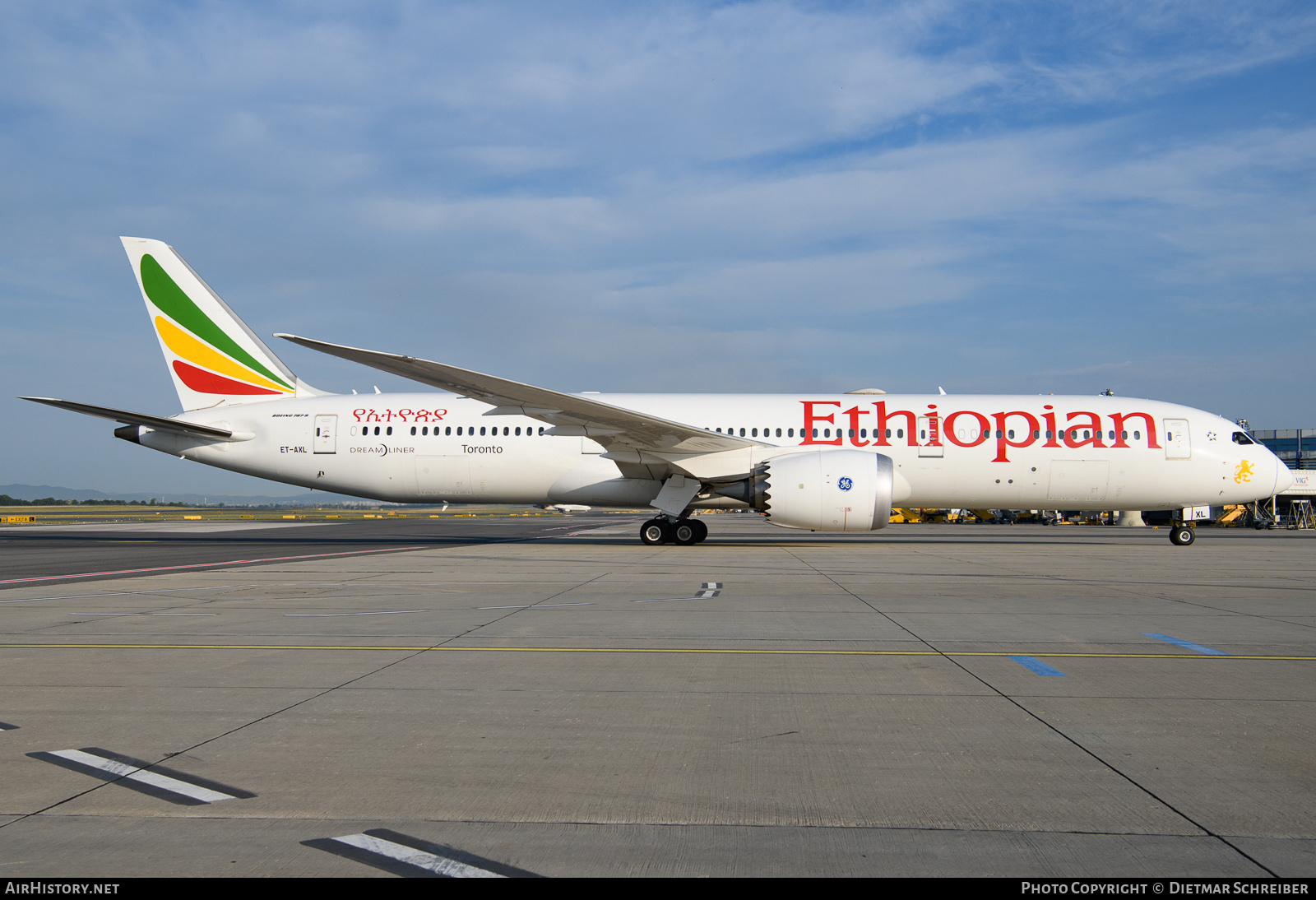 Aircraft Photo of ET-AXL | Boeing 787-9 Dreamliner | Ethiopian Airlines | AirHistory.net #751147