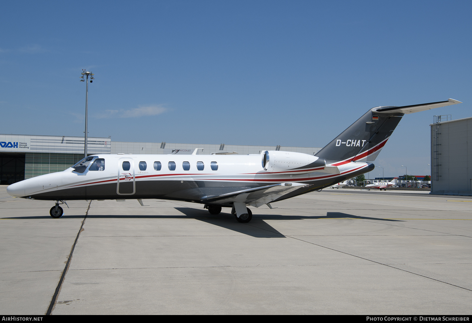 Aircraft Photo of D-CHAT | Cessna 525B CitationJet CJ3+ | AirHistory.net #751204