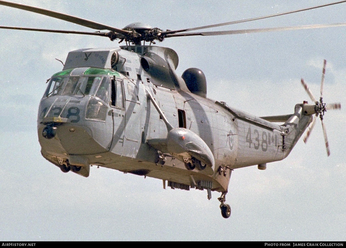 Aircraft Photo of 12438 | Sikorsky CH-124A Sea King (S-61B) | Canada - Air Force | AirHistory.net #751243
