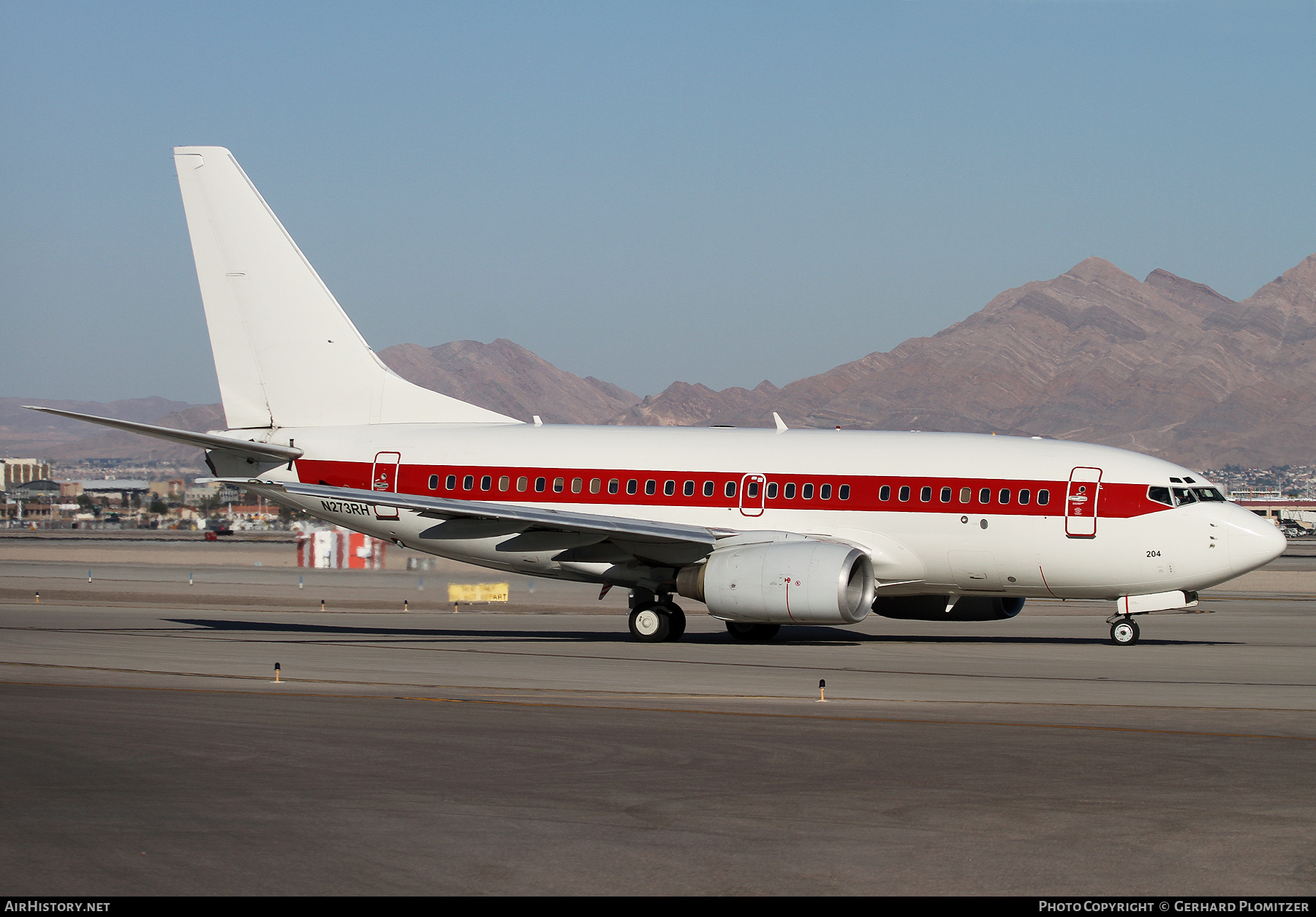 Aircraft Photo of N273RH | Boeing 737-66N | AirHistory.net #751663