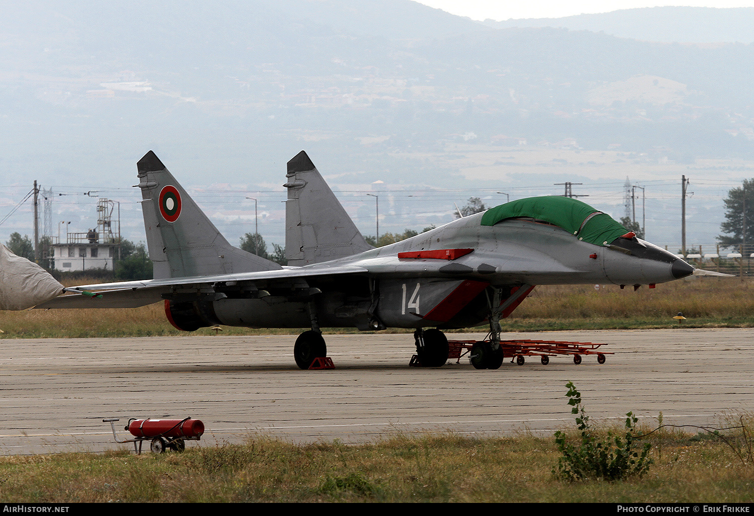 Aircraft Photo of 14 | Mikoyan-Gurevich MiG-29UB (9-51) | Bulgaria - Air Force | AirHistory.net #751665