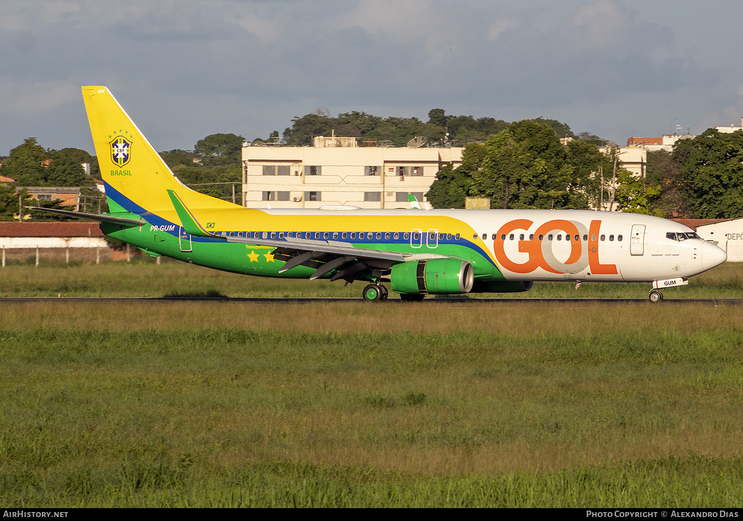 Aircraft Photo of PR-GUM | Boeing 737-8EH | GOL Linhas Aéreas | AirHistory.net #751794