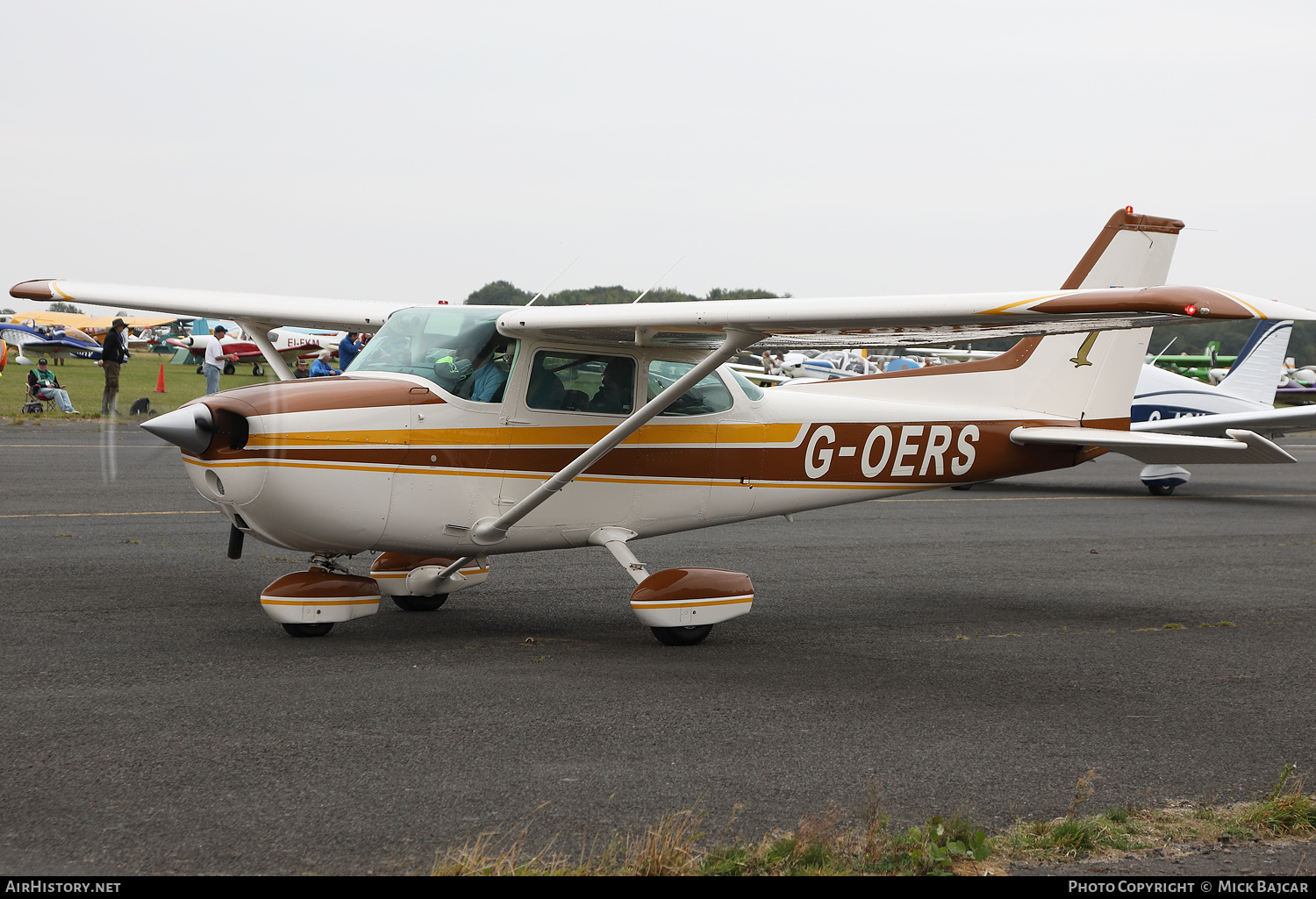 Aircraft Photo of G-OERS | Cessna 172N Skyhawk 100 | AirHistory.net #751821