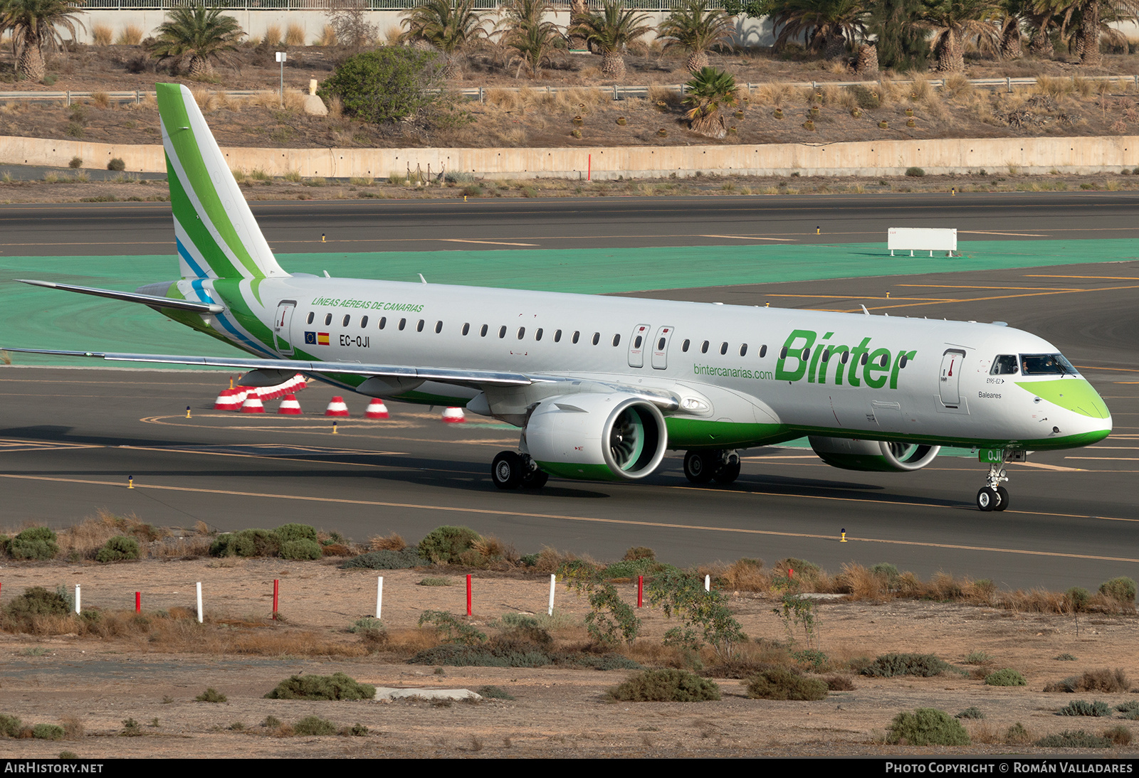 Aircraft Photo of EC-OJI | Embraer 195-E2 (ERJ-190-400 STD) | Binter Canarias | AirHistory.net #751856