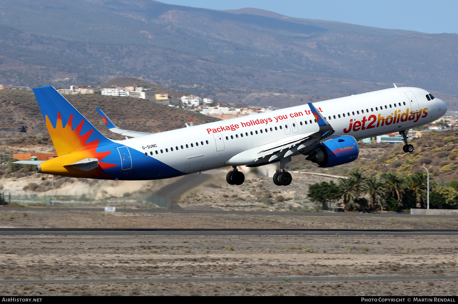 Aircraft Photo of G-SUNC | Airbus A321-251NX | Jet2 Holidays | AirHistory.net #751869