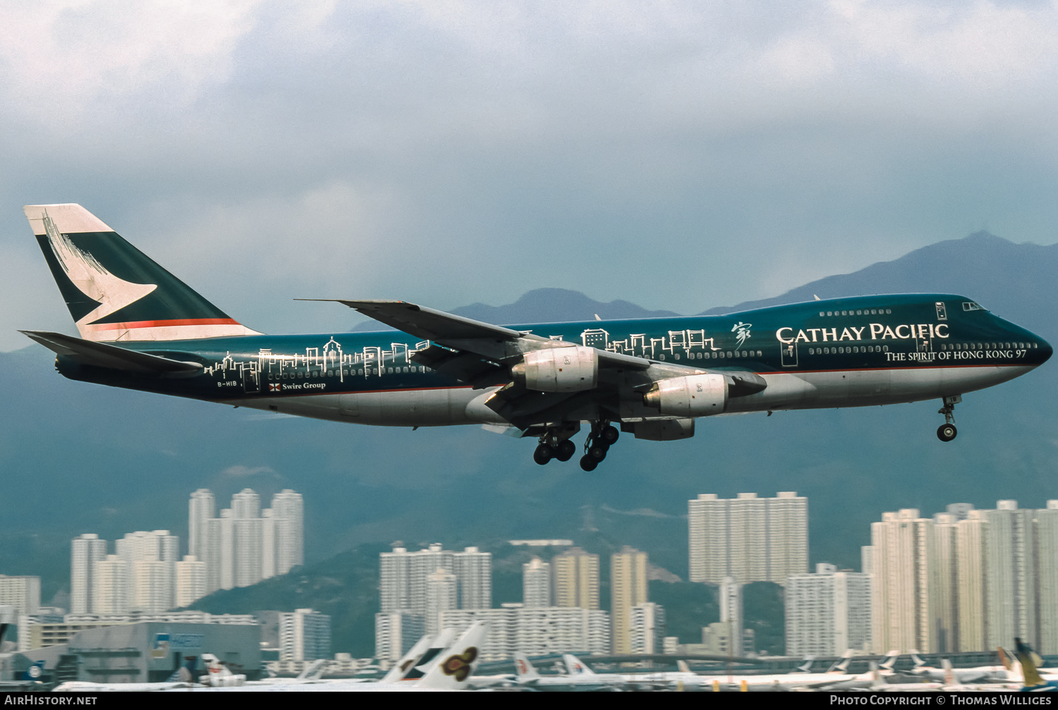 Aircraft Photo of B-HIB | Boeing 747-267B | Cathay Pacific Airways | AirHistory.net #751882