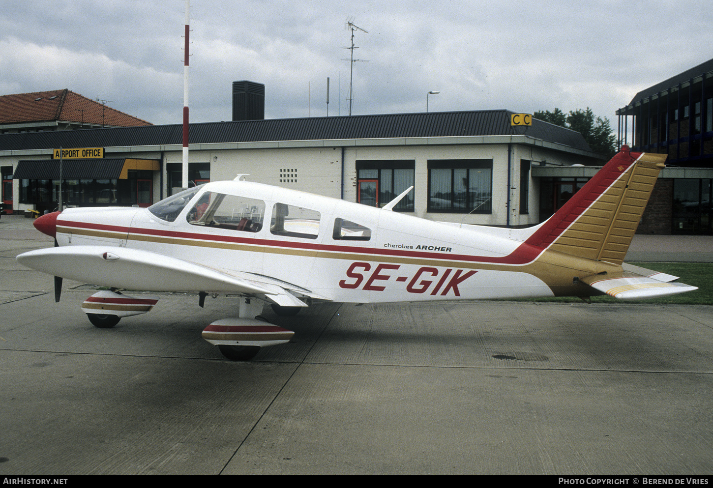 Aircraft Photo of SE-GIK | Piper PA-28-180 Cherokee Archer | AirHistory.net #751941