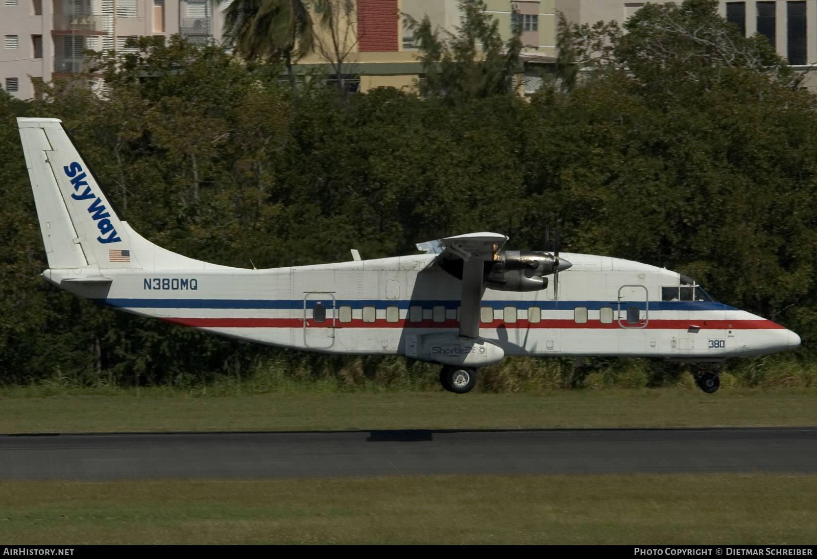 Aircraft Photo of N380MQ | Short 360-200/F | SkyWay Enterprises | AirHistory.net #751955