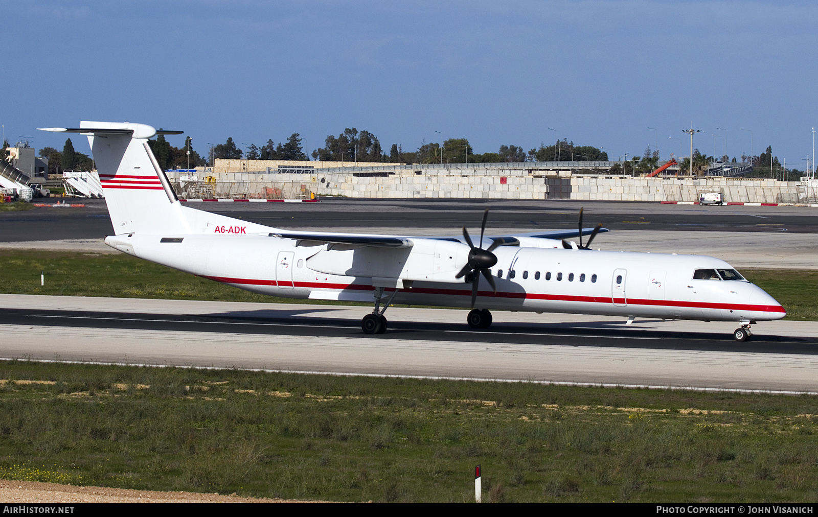 Aircraft Photo of A6-ADK | Bombardier DHC-8-402 Dash 8 | AirHistory.net #752013