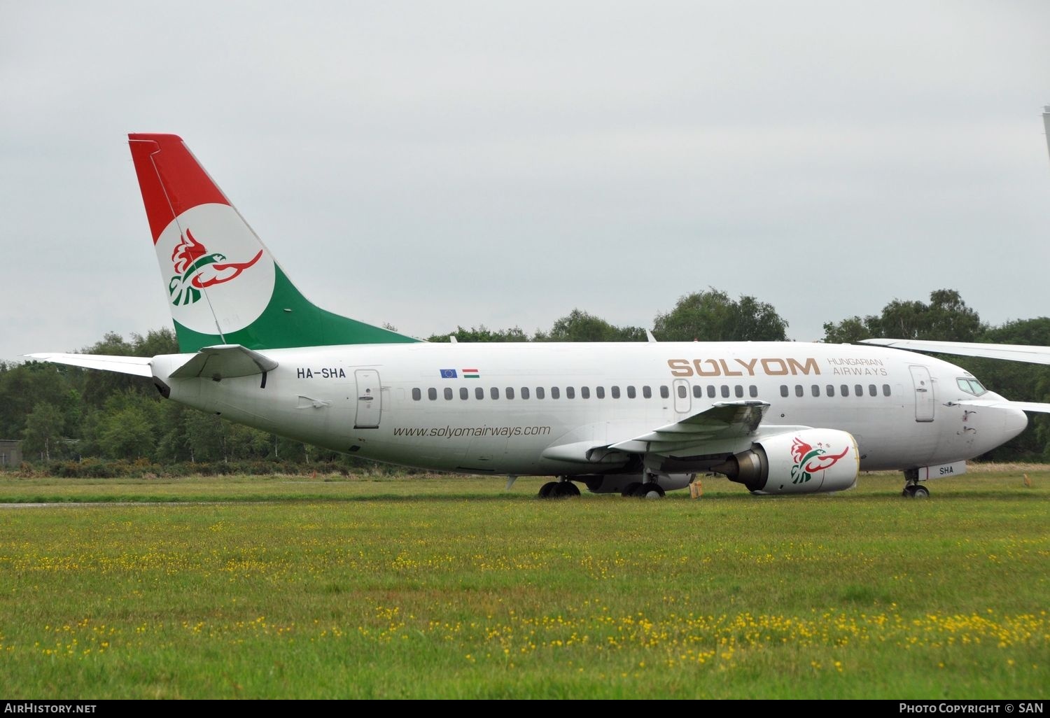 Aircraft Photo of HA-SHA | Boeing 737-505 | Sólyom Hungarian Airways | AirHistory.net #752038