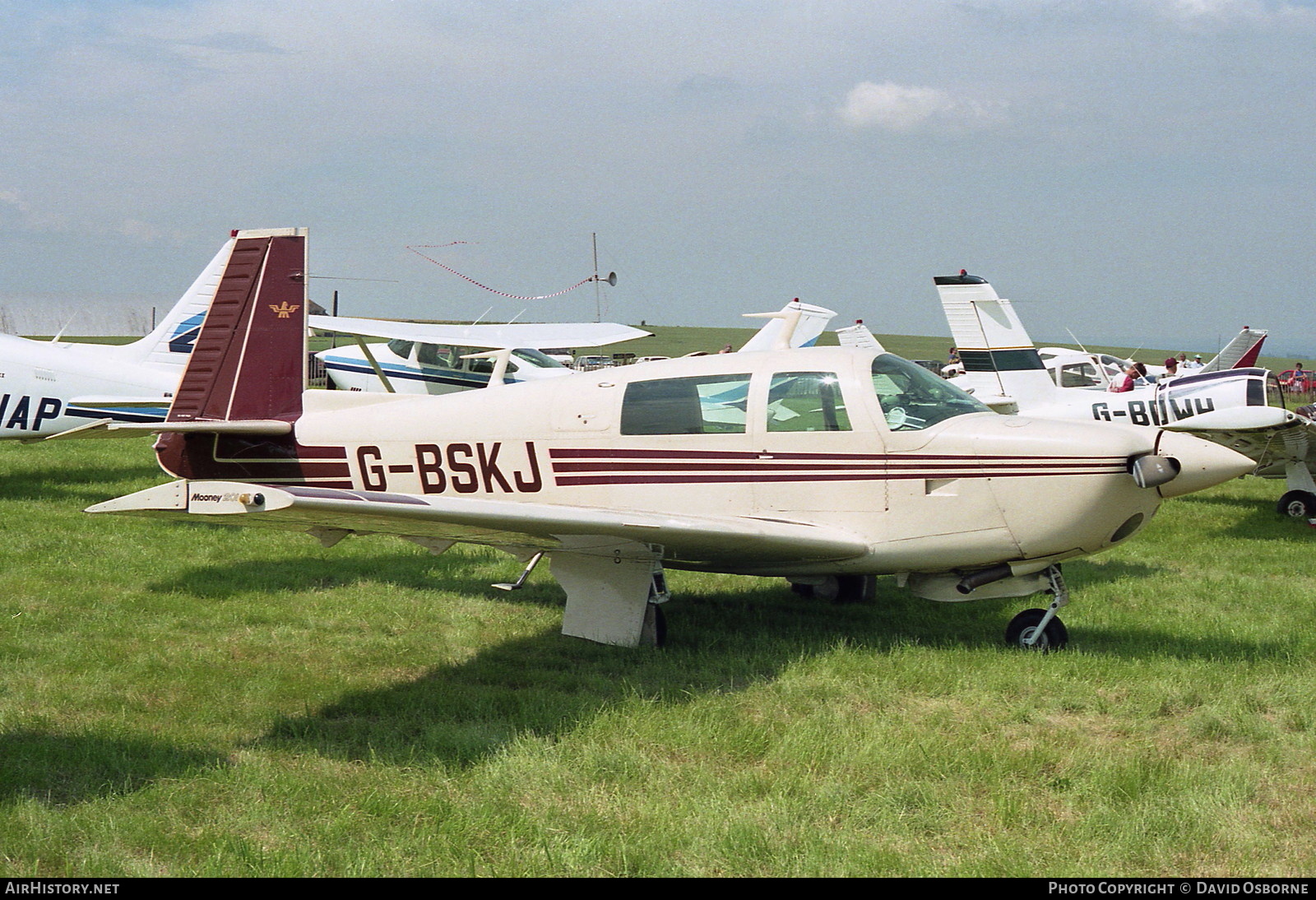 Aircraft Photo of G-BSKJ | Mooney M-20J 201 | AirHistory.net #752042