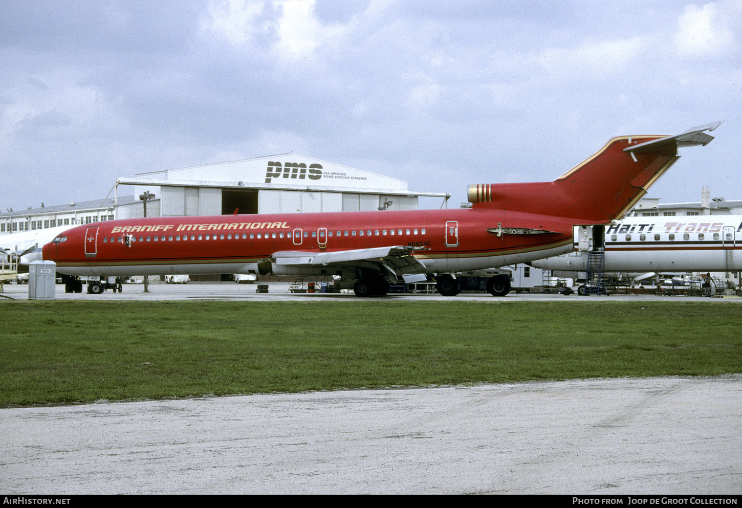 Aircraft Photo of N8859E | Boeing 727-225/Adv | Braniff International Airlines | AirHistory.net #752181