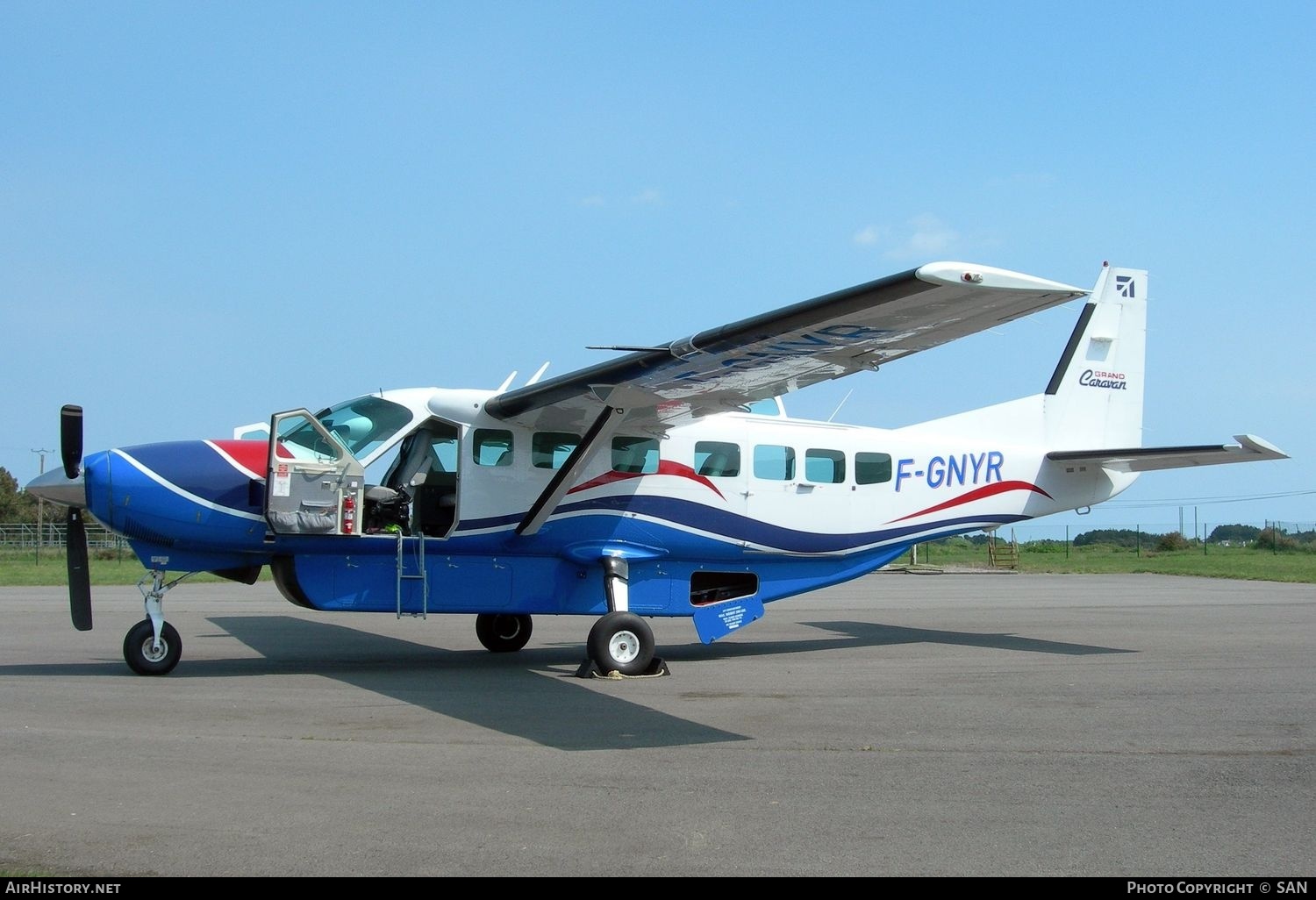 Aircraft Photo of F-GNYR | Cessna 208B Grand Caravan | AirHistory.net #752268