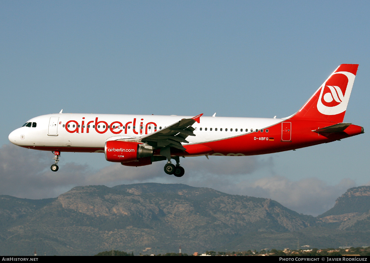 Aircraft Photo of D-ABFG | Airbus A320-214 | Air Berlin | AirHistory.net #752301