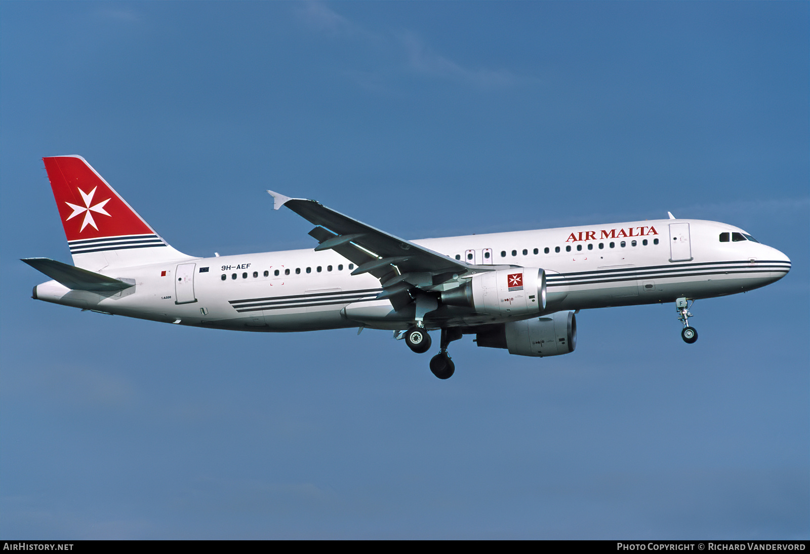 Aircraft Photo of 9H-AEF | Airbus A320-214 | Air Malta | AirHistory.net #752305