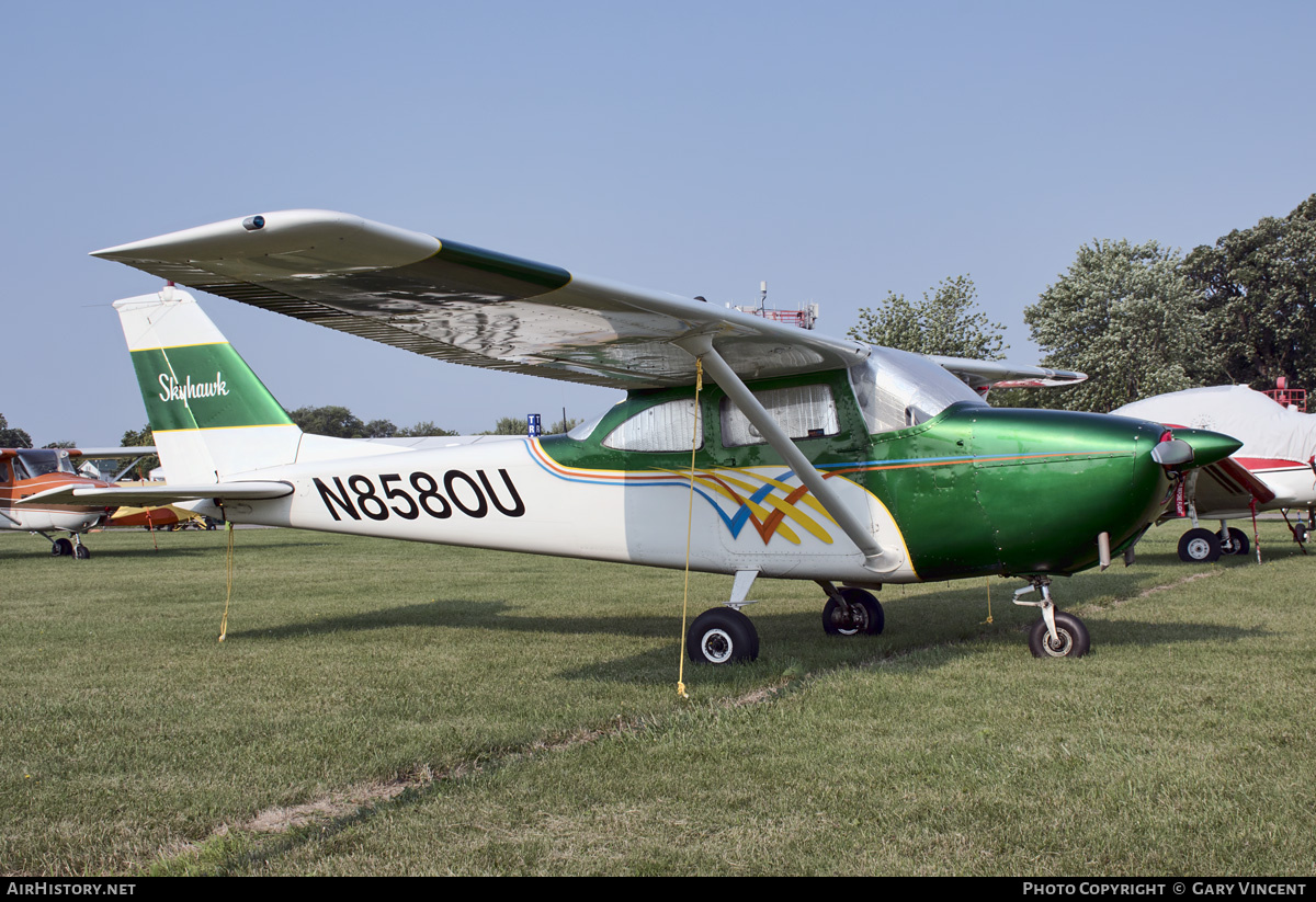 Aircraft Photo of N8580U | Cessna 172F Skyhawk | AirHistory.net #752323